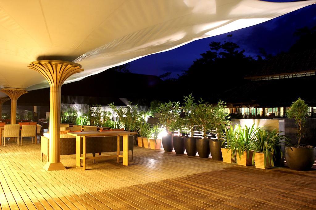 Mulu Marriott Resort y Spa Exterior foto