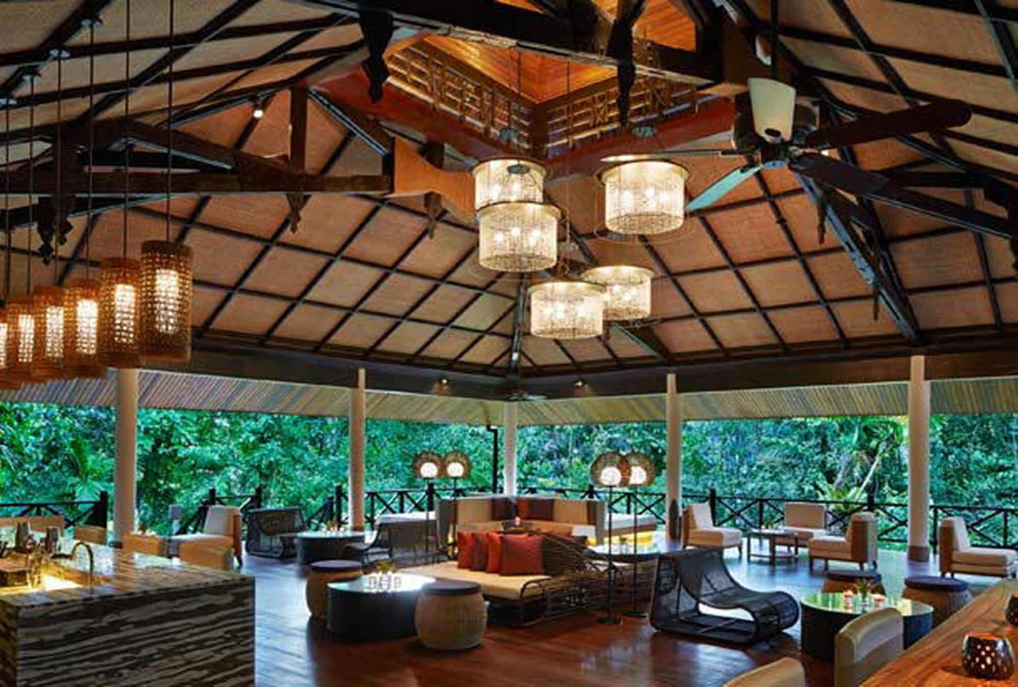 Mulu Marriott Resort y Spa Exterior foto